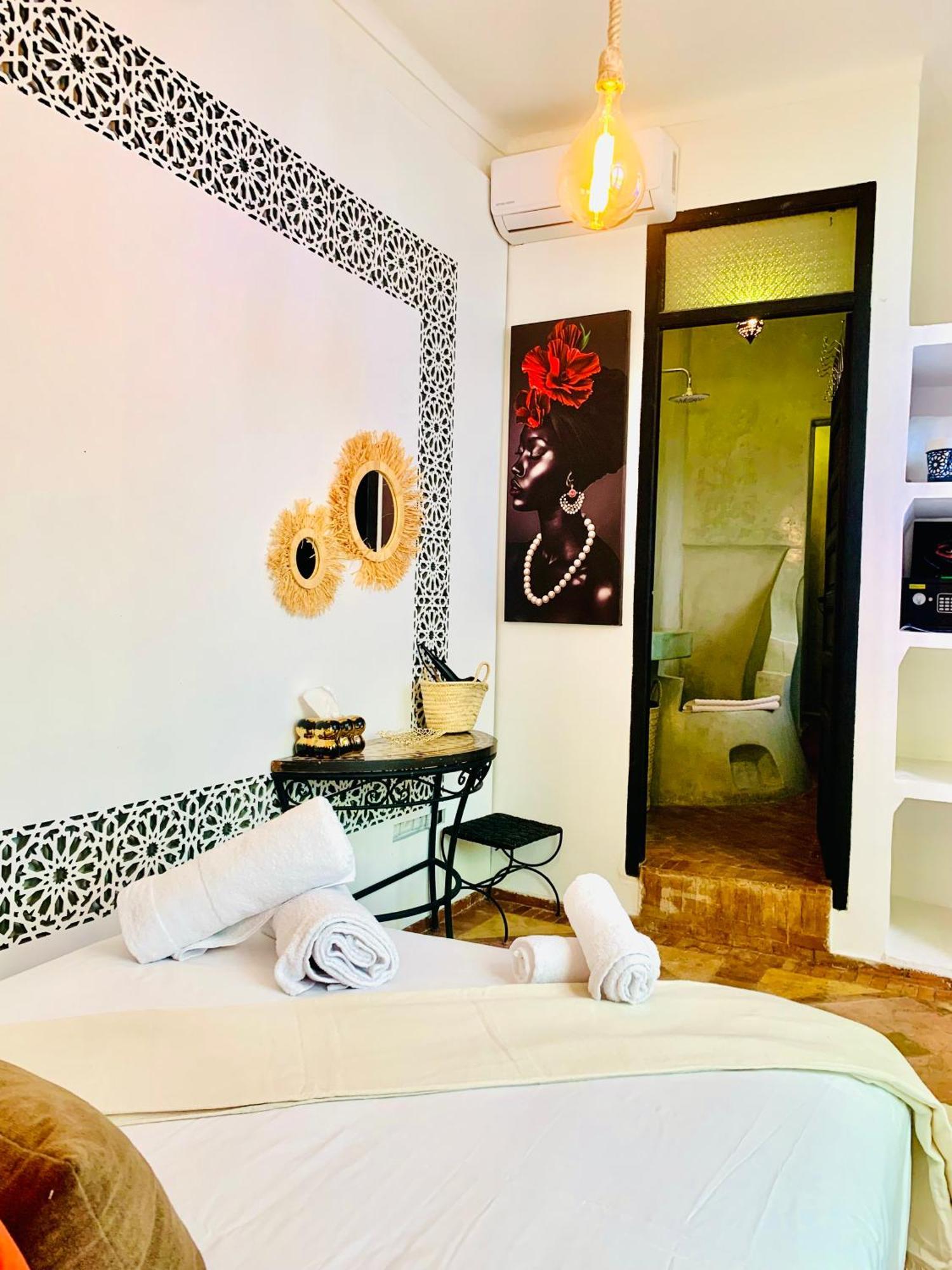 Riad Darna 4 Chambres Avec Piscine Et Petit Dejeuner Marrakesh Eksteriør billede